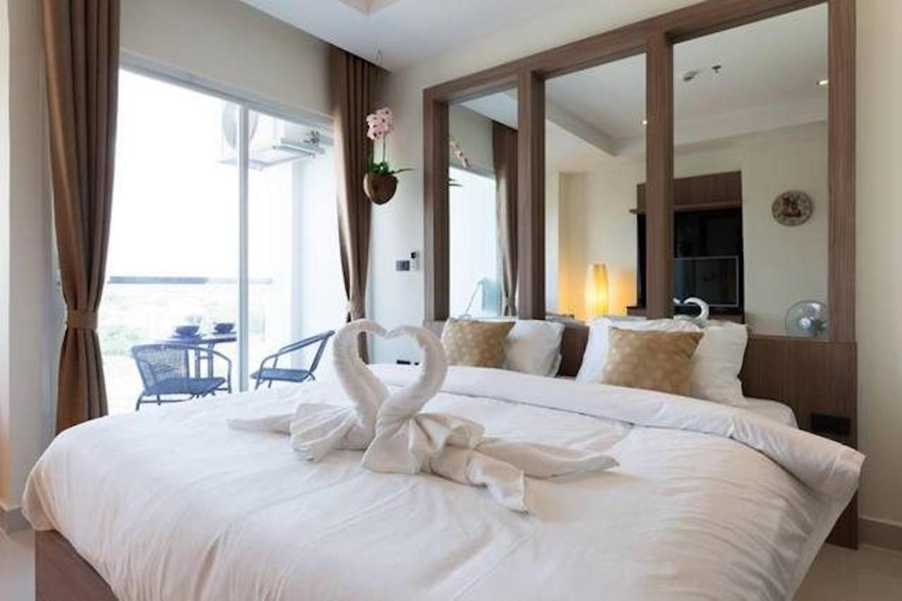 Nam Talay Jomtien Beach Екстериор снимка