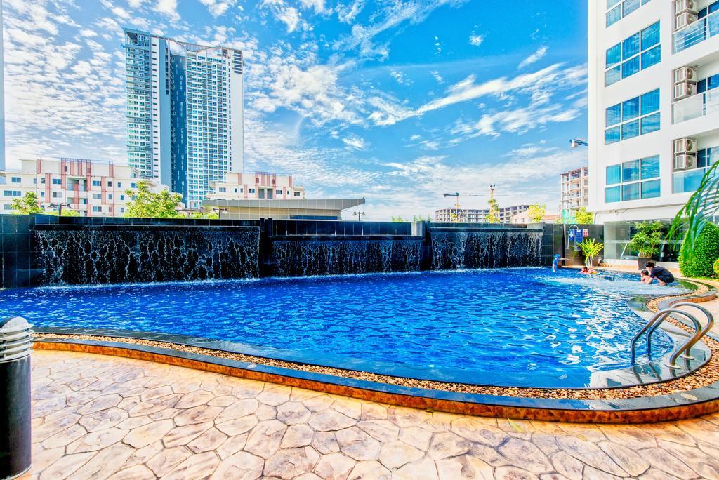 Nam Talay Jomtien Beach Екстериор снимка